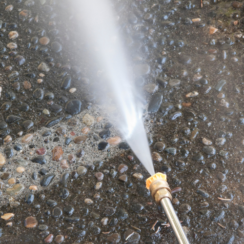 The Difference between Power Washing & Pressure Washing
